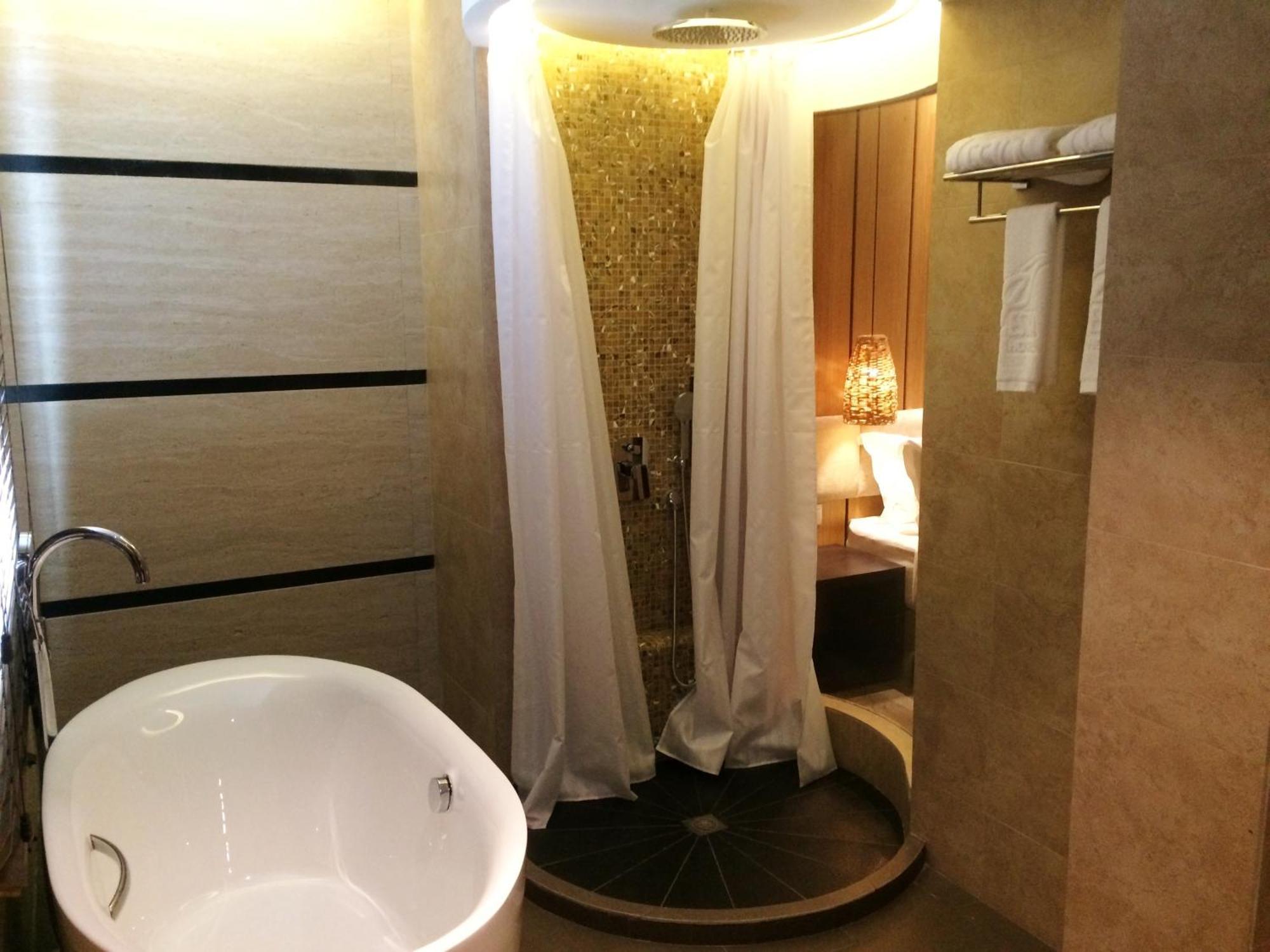 Eska Hotel Batam Habitación foto